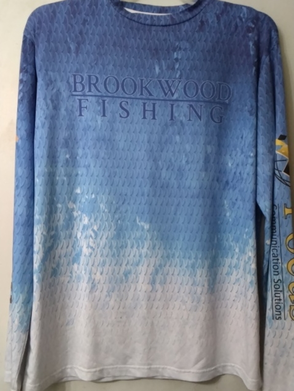 Men’s Blue Gradient Long Sleeve Fishing Shirt Sz Medium